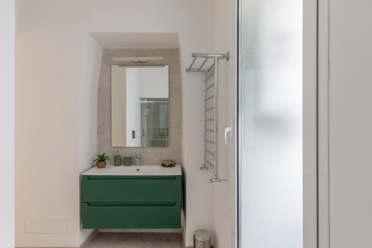 Iflat Modern Apartment In The Monti Area Рим Екстериор снимка